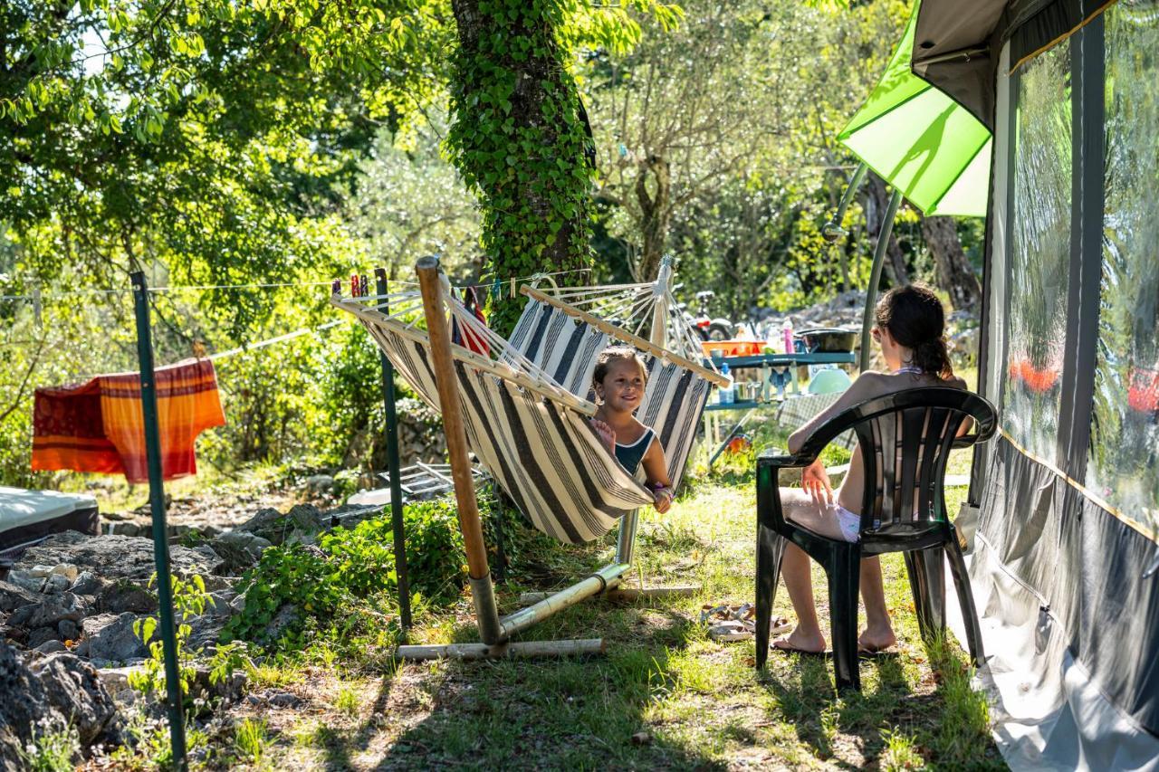 Charmant Camping Familiale 3 Etoiles Vue 360 Plage Piscine A Debordement Empl Xxl لابوم المظهر الخارجي الصورة