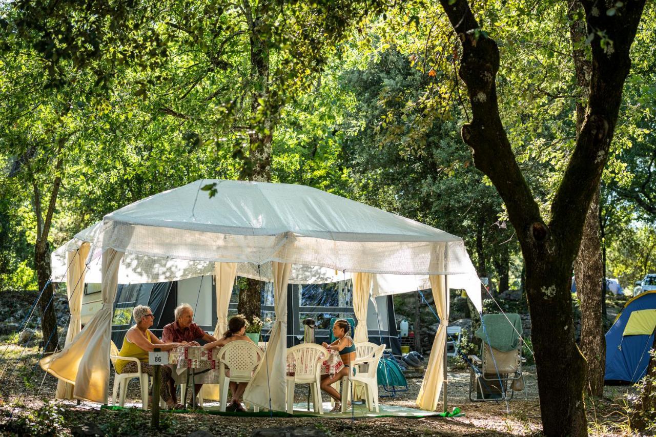 Charmant Camping Familiale 3 Etoiles Vue 360 Plage Piscine A Debordement Empl Xxl لابوم المظهر الخارجي الصورة