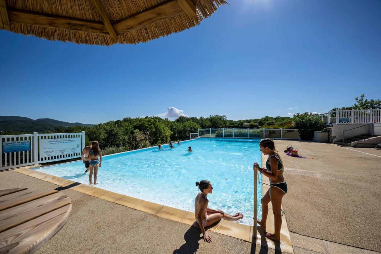 Charmant Camping Familiale 3 Etoiles Vue 360 Plage Piscine A Debordement Empl Xxl لابوم المظهر الخارجي الصورة