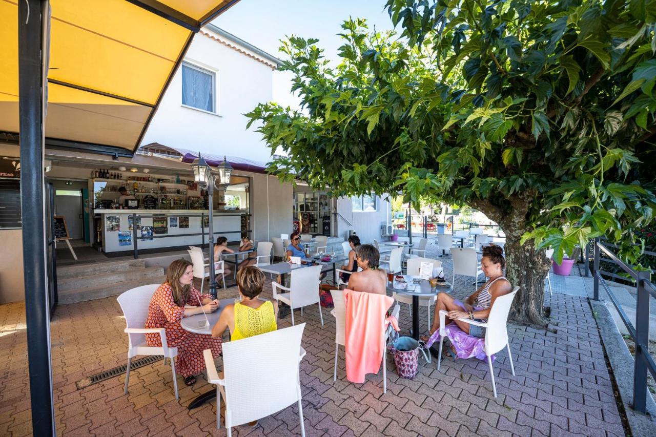 Charmant Camping Familiale 3 Etoiles Vue 360 Plage Piscine A Debordement Empl Xxl لابوم المظهر الخارجي الصورة