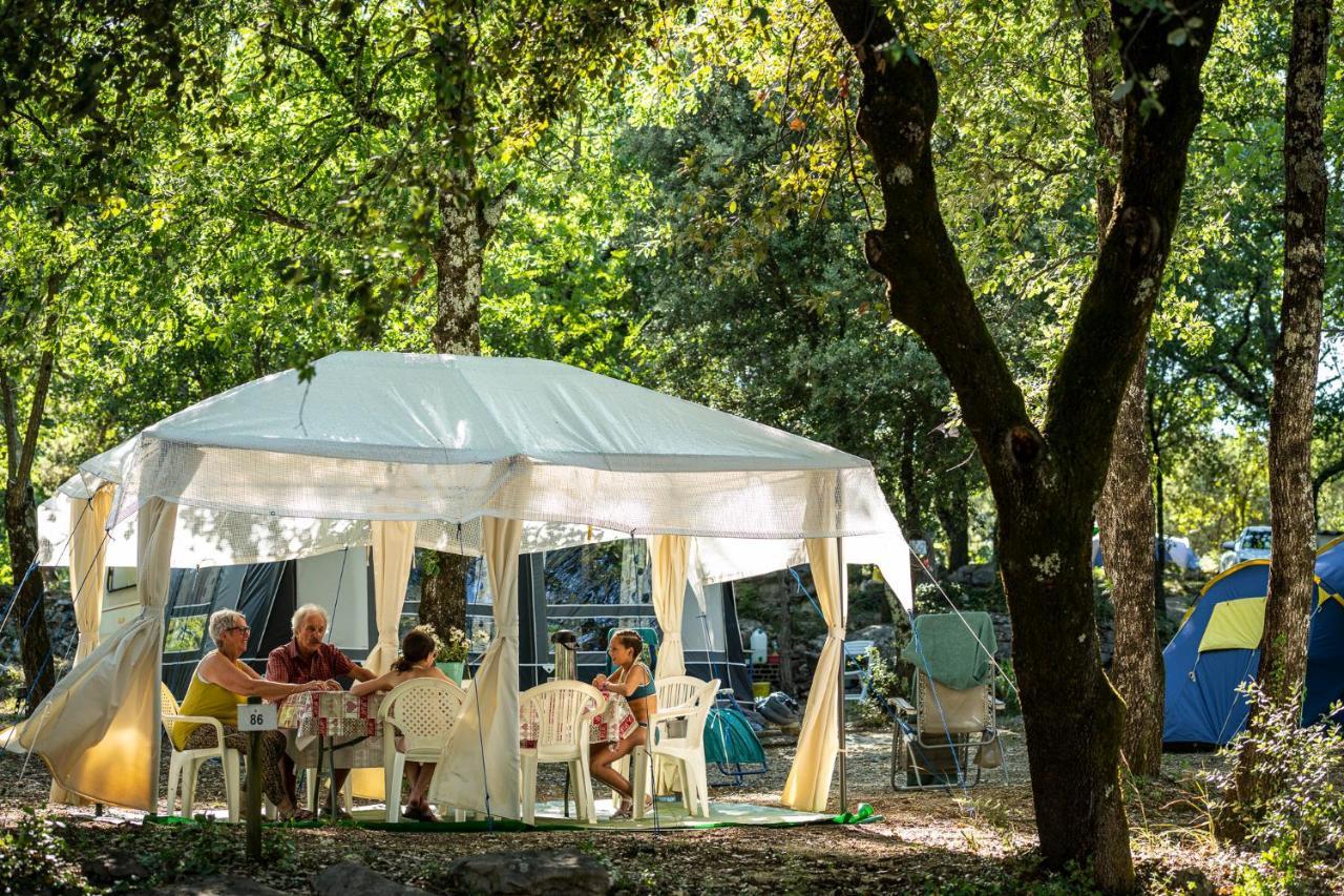 Charmant Camping Familiale 3 Etoiles Vue 360 Plage Piscine A Debordement Empl Xxl لابوم المظهر الخارجي الصورة