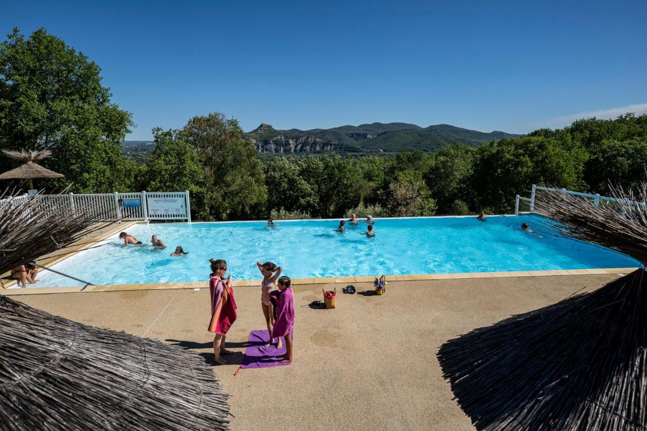 Charmant Camping Familiale 3 Etoiles Vue 360 Plage Piscine A Debordement Empl Xxl لابوم المظهر الخارجي الصورة